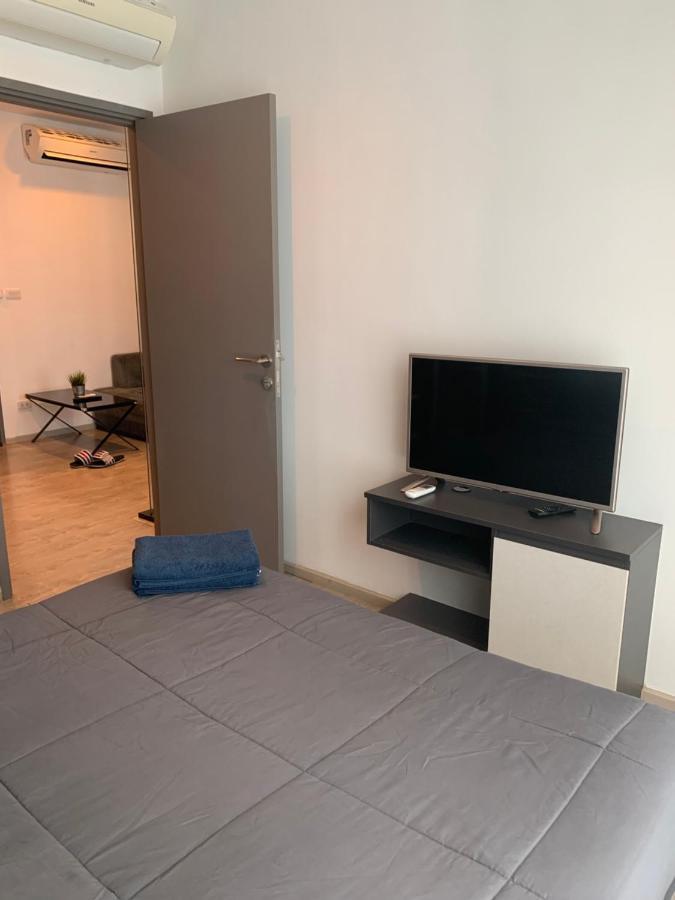 Base Condos Pattaya Esterno foto